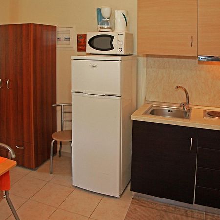 Dionysus Apartments & Suites Ierissos Chambre photo