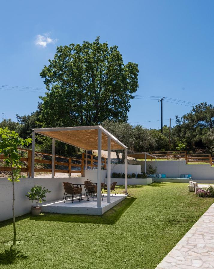 Dionysus Apartments & Suites Ierissos Extérieur photo